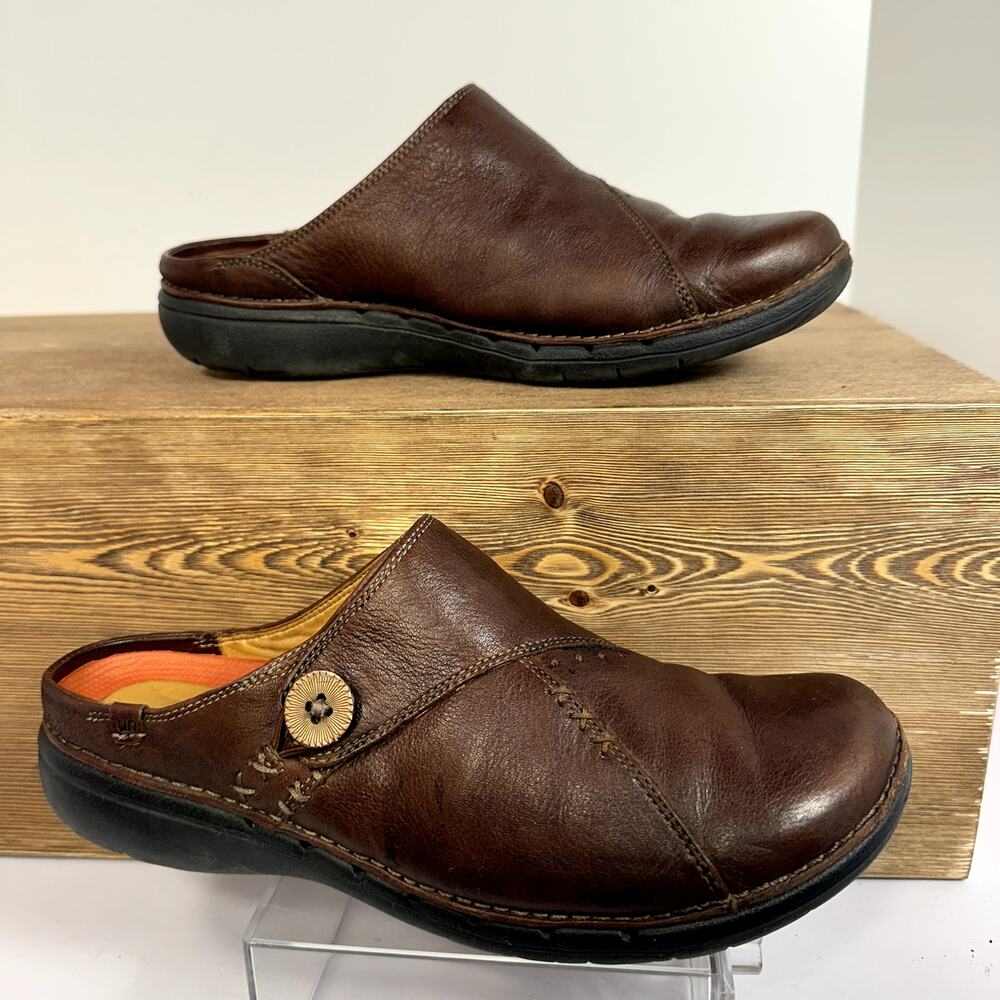 Clarks Ustructured Leather Mules Comfort Shoes Womens 7.5 Travel Career Office